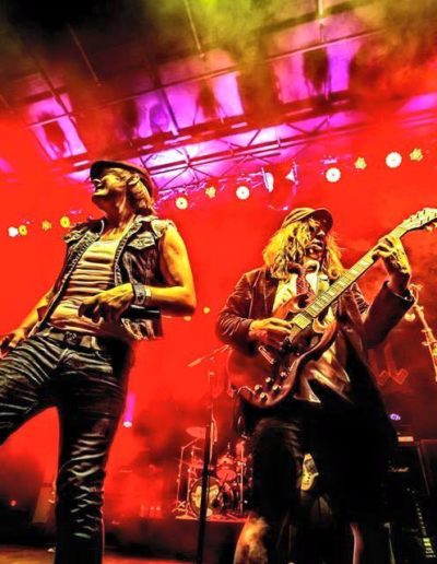 J-Fell Presents - Shoot To Thrill - ACDC Tribute Band
